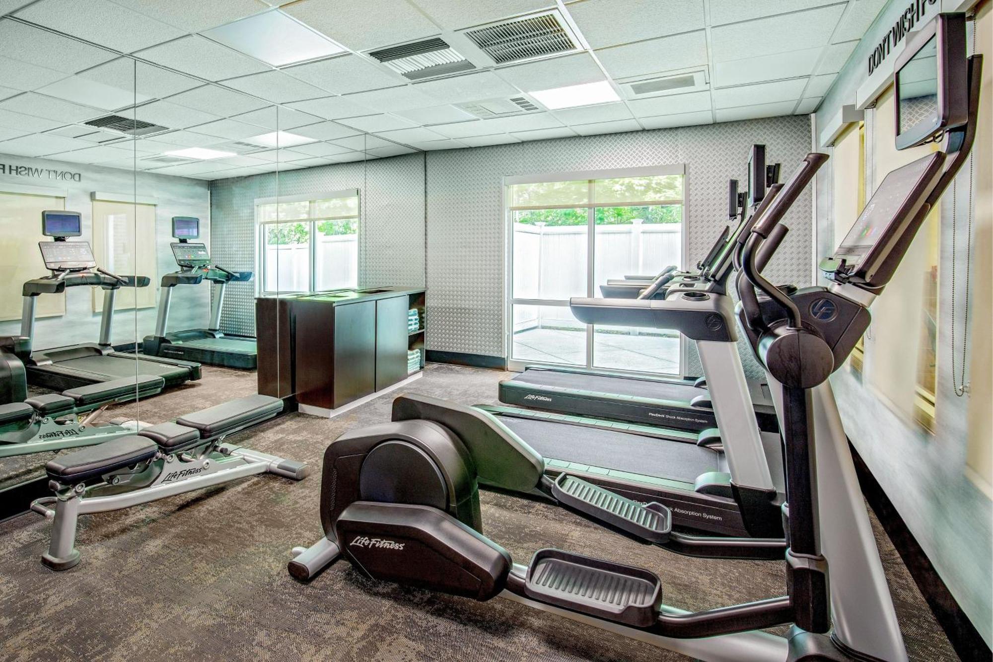 Fairfield Inn & Suites By Marriott Brunswick Freeport Esterno foto