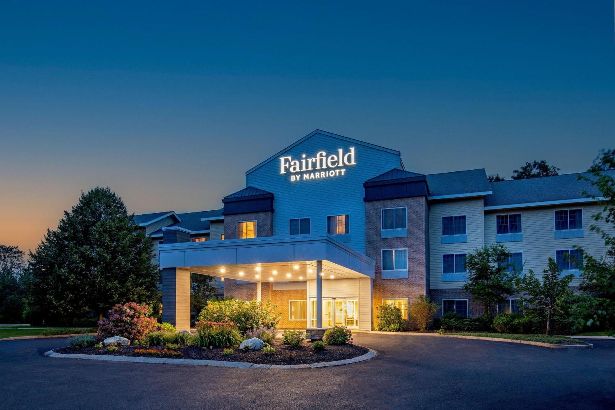 Fairfield Inn & Suites By Marriott Brunswick Freeport Esterno foto