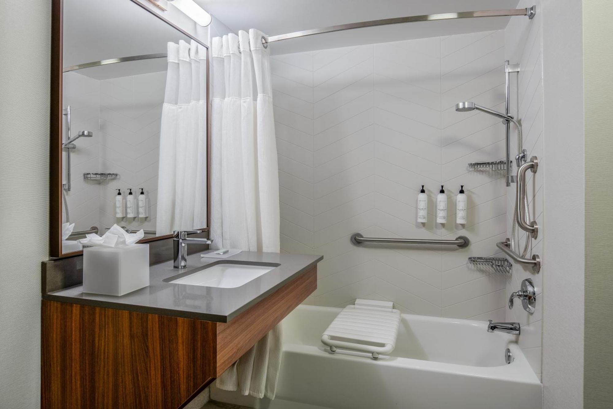 Fairfield Inn & Suites By Marriott Brunswick Freeport Esterno foto