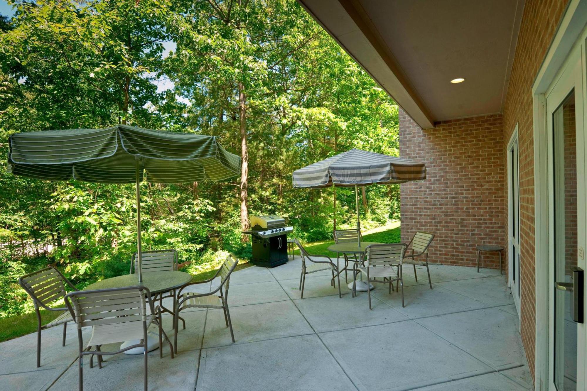 Fairfield Inn & Suites By Marriott Brunswick Freeport Esterno foto