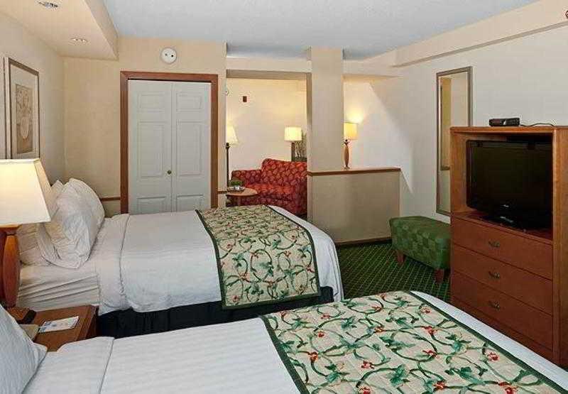 Fairfield Inn & Suites By Marriott Brunswick Freeport Camera foto