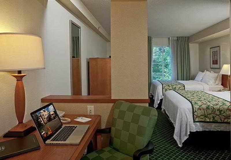 Fairfield Inn & Suites By Marriott Brunswick Freeport Camera foto